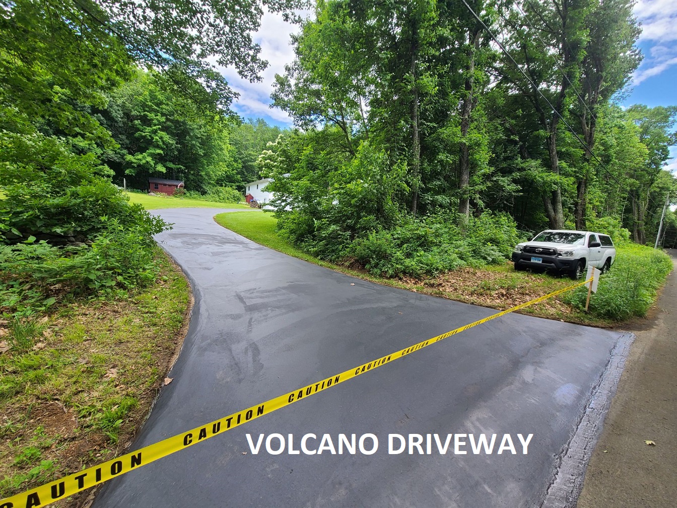VOLCANO DRIVEWAY